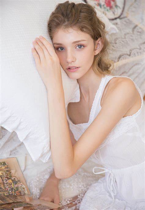 The unspoken rule of adult dating: no one explicitly states it, but everyone is following it